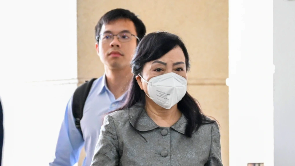 Cựu Bộ trưởng Bộ Y tế Nguyễn Thị Kim Tiến hầu tòa