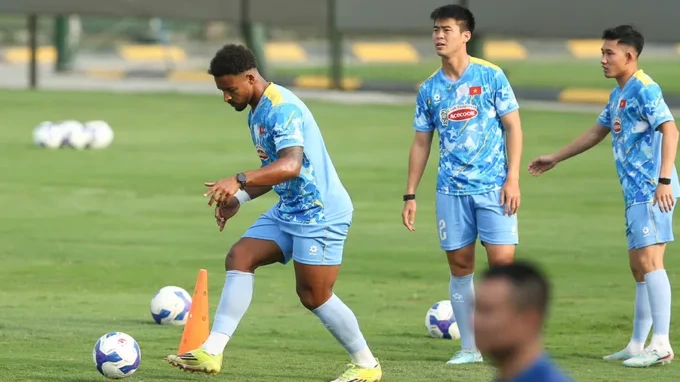 Đội tuyển Việt Nam tập huấn tại Hàn Quốc trước thềm ASEAN Cup