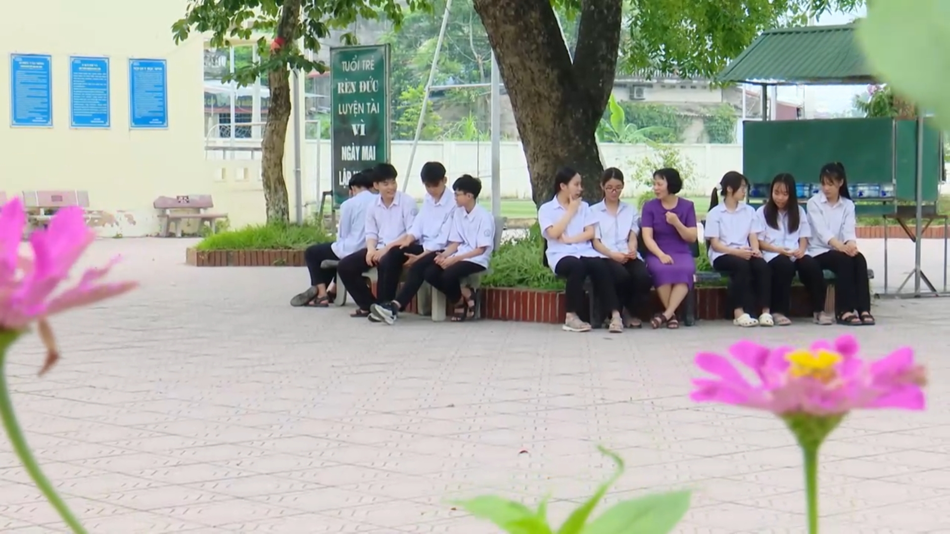 Giúp học sinh có tâm lý vững vàng trước kỳ thi quan trọng | Giáo dục và đào tạo | 22/05/2026