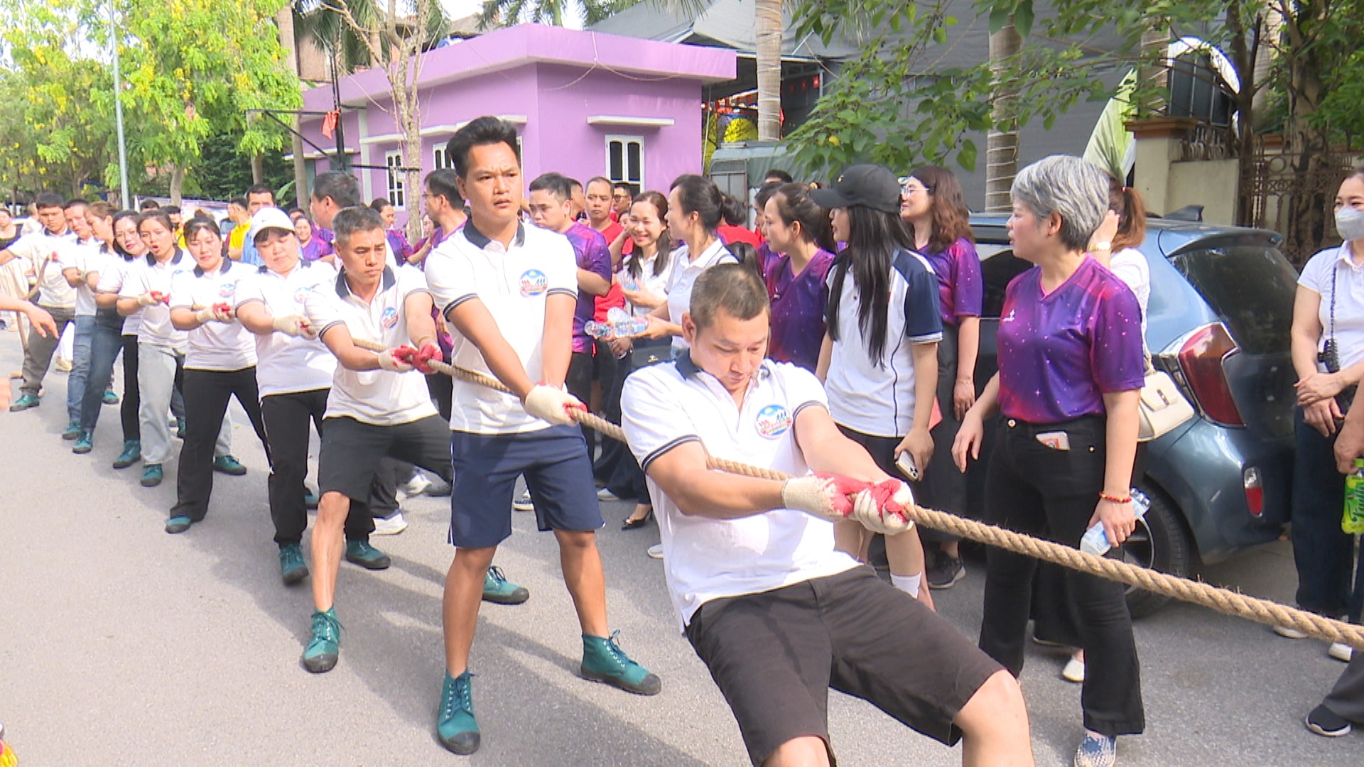 Sôi nổi ngày hội thể thao người lao động xã An Khánh