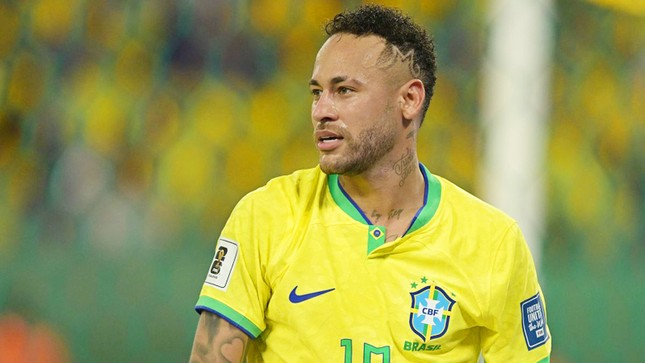 Đội tuyển Brazil lên phương án với Neymar