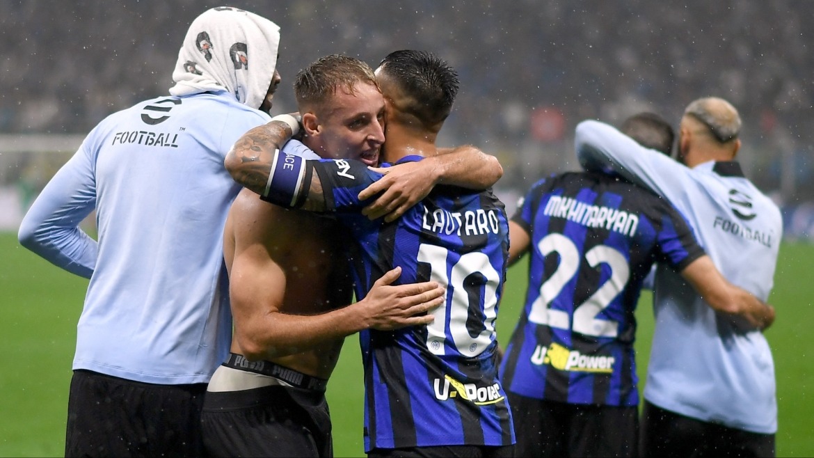 Inter Milan kết thúc mùa giải bằng một trận hòa