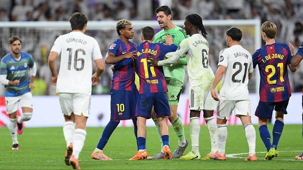 Real Madrid và Barcelona hạ màn La Liga
