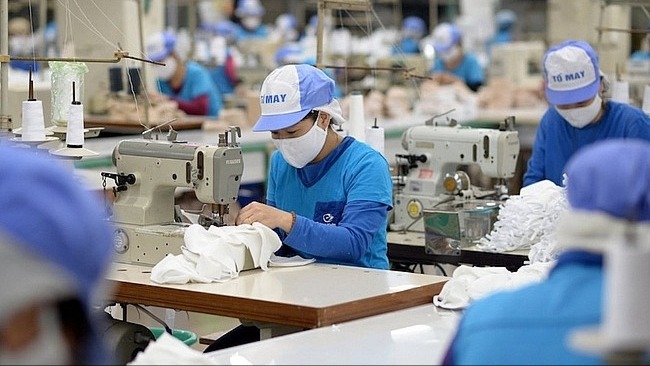Tháo gỡ những 'vấn đề nóng' của công nhân, lao động