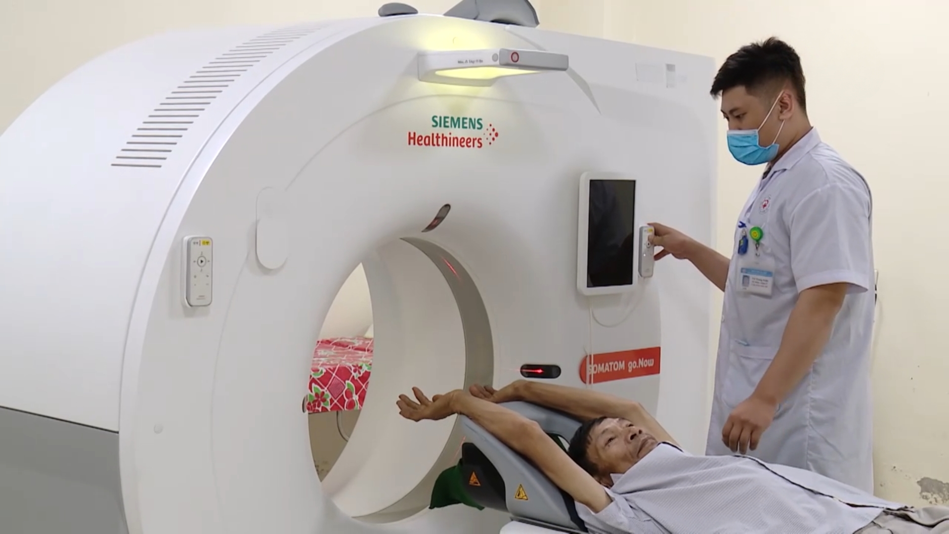 Người dân được thụ hưởng các dịch vụ y tế hiện đại ngay tại địa phương | Sức khỏe cộng đồng | 24/05/2026