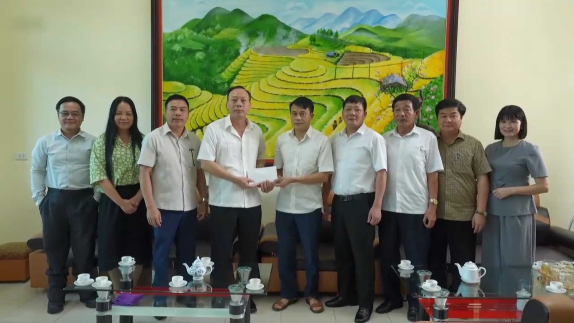 Chung tay nâng cao đời sống người dân vùng dân tộc, miền núi