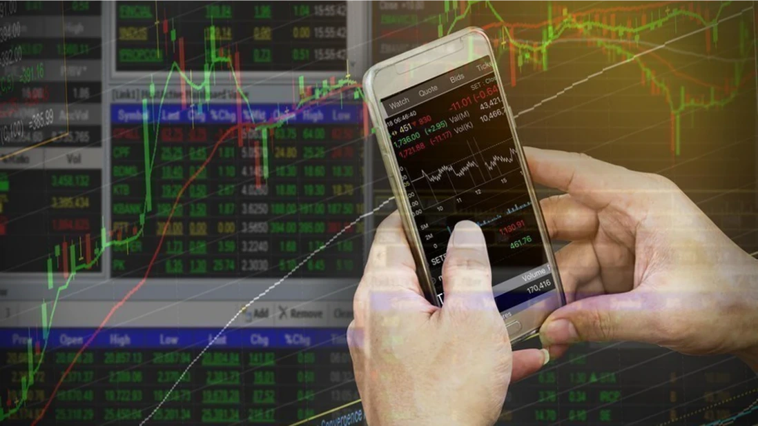 Cổ phiếu bất động sản gây áp lực, VN-Index giảm điểm