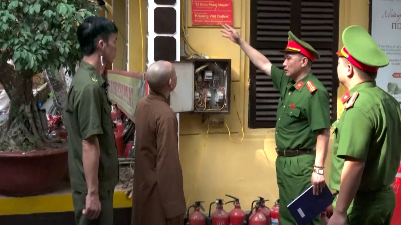 Giữ vững an ninh trật tự xuyên kỳ nghỉ lễ