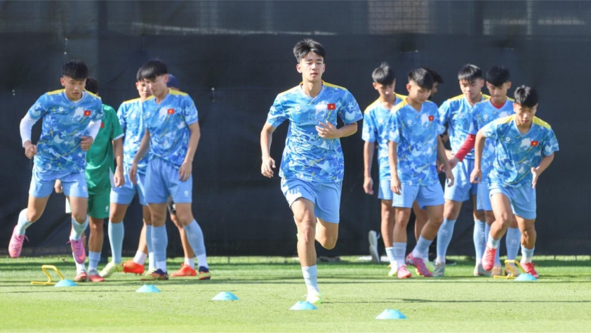 U17 Việt Nam có buổi tập đầu tiên tại Ả rập Xê út