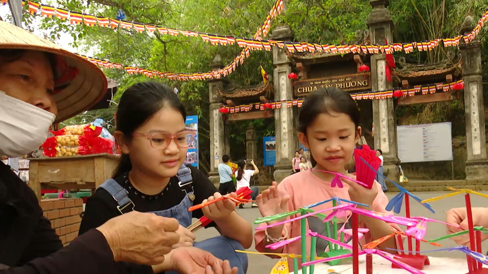 Chuồn chuồn tre – sản phẩm độc đáo của làng quê Việt Nam | Mỗi xã một sản phẩm |04/05/2026