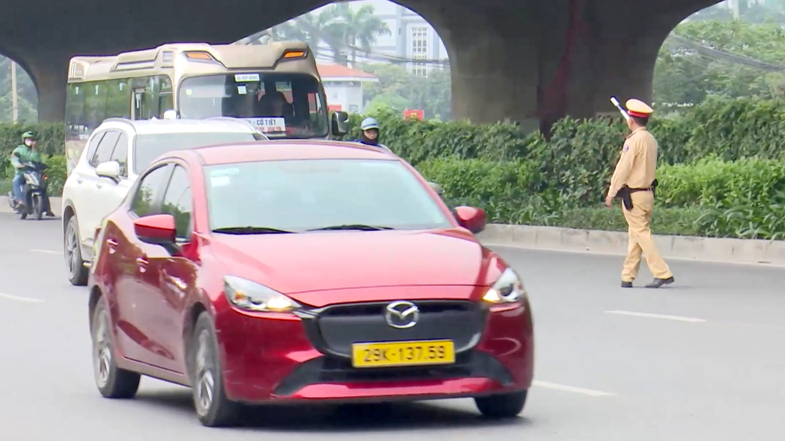 Lực lượng chức năng sẵn sàng phương án giao thông ngày cuối kỳ nghỉ lễ