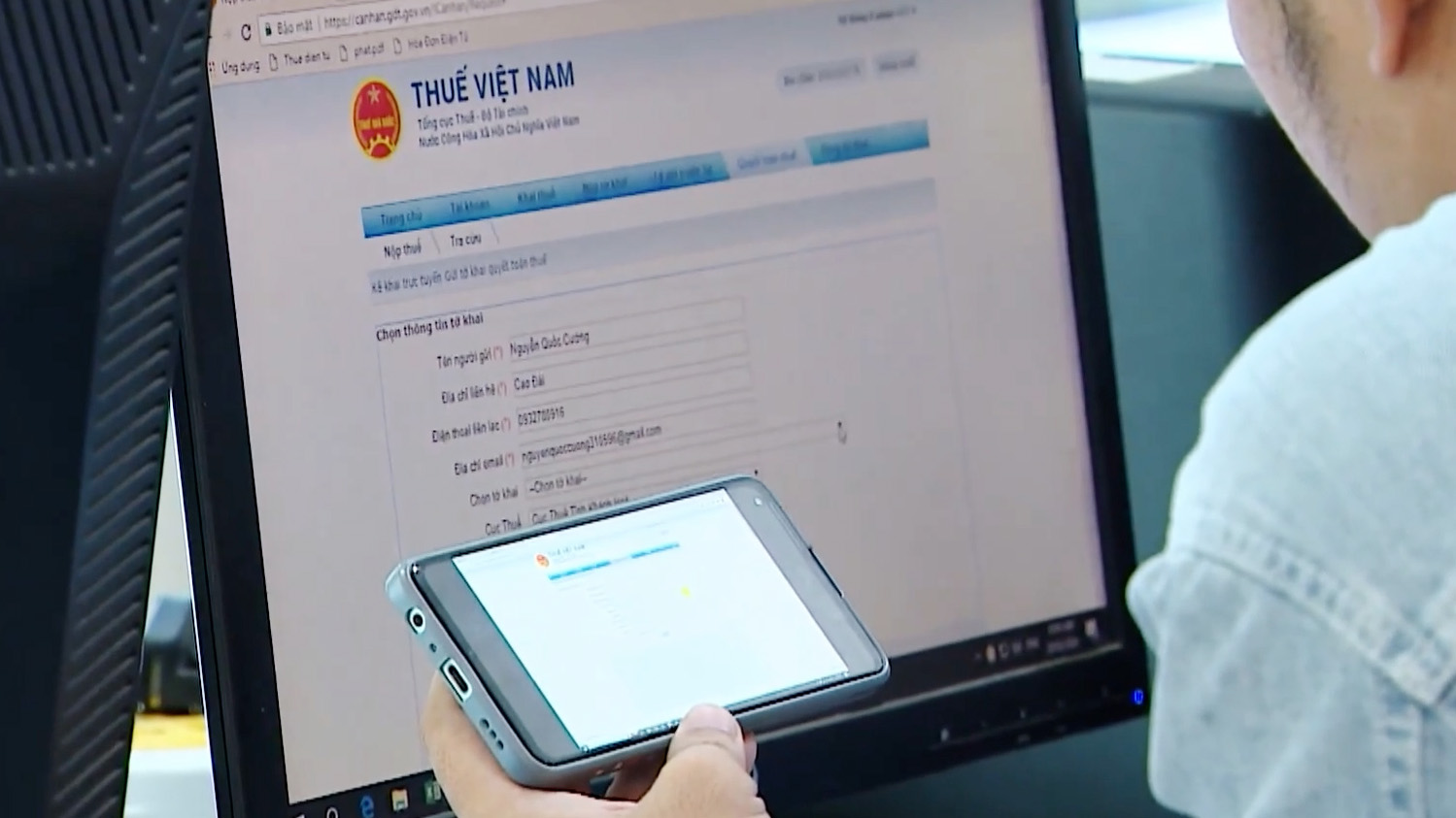Gỡ băn khoăn thuế cho hộ kinh doanh doanh thu dưới 1 tỷ đồng