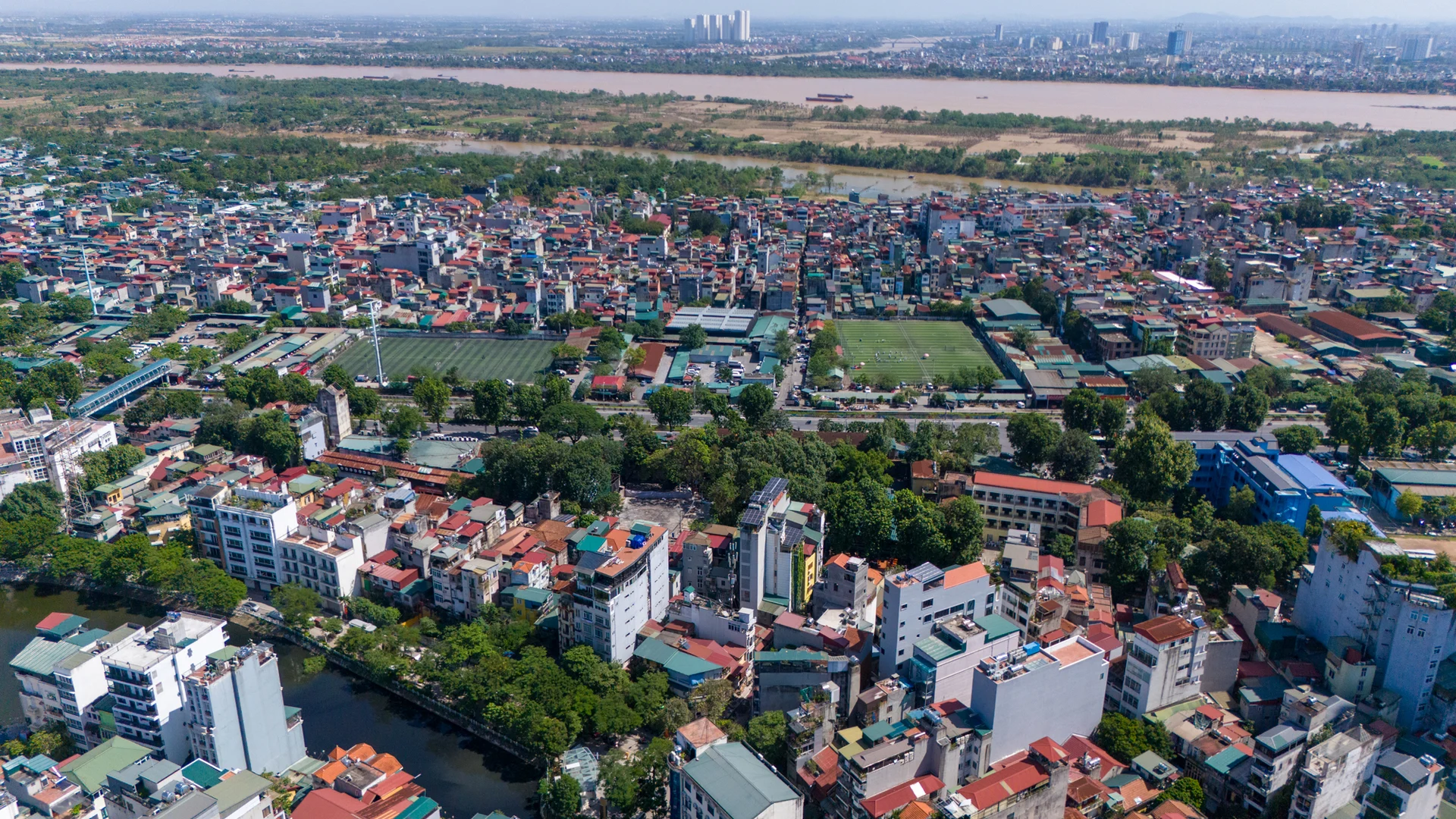 Hạ tầng phát triển, tái định hình thị trường bất động sản