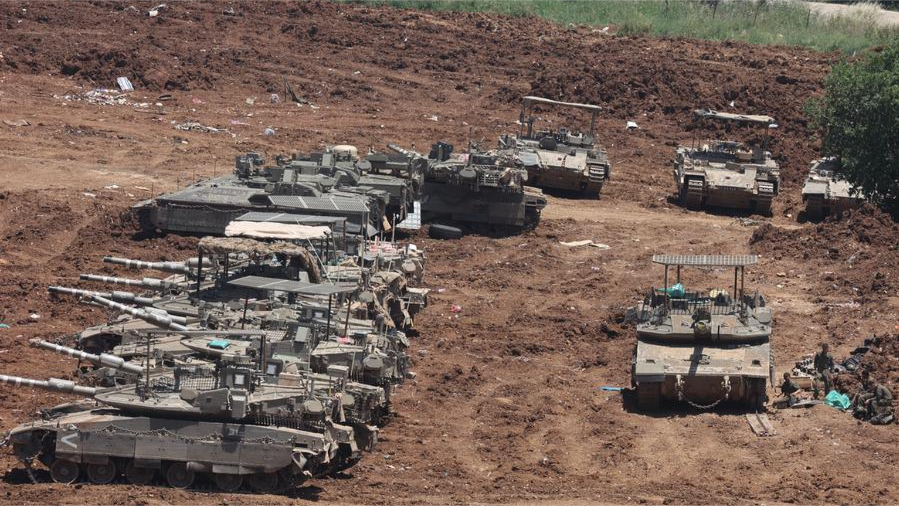 Israel tiến vào Nabatieh, mở rộng giao tranh ở miền Nam Liban