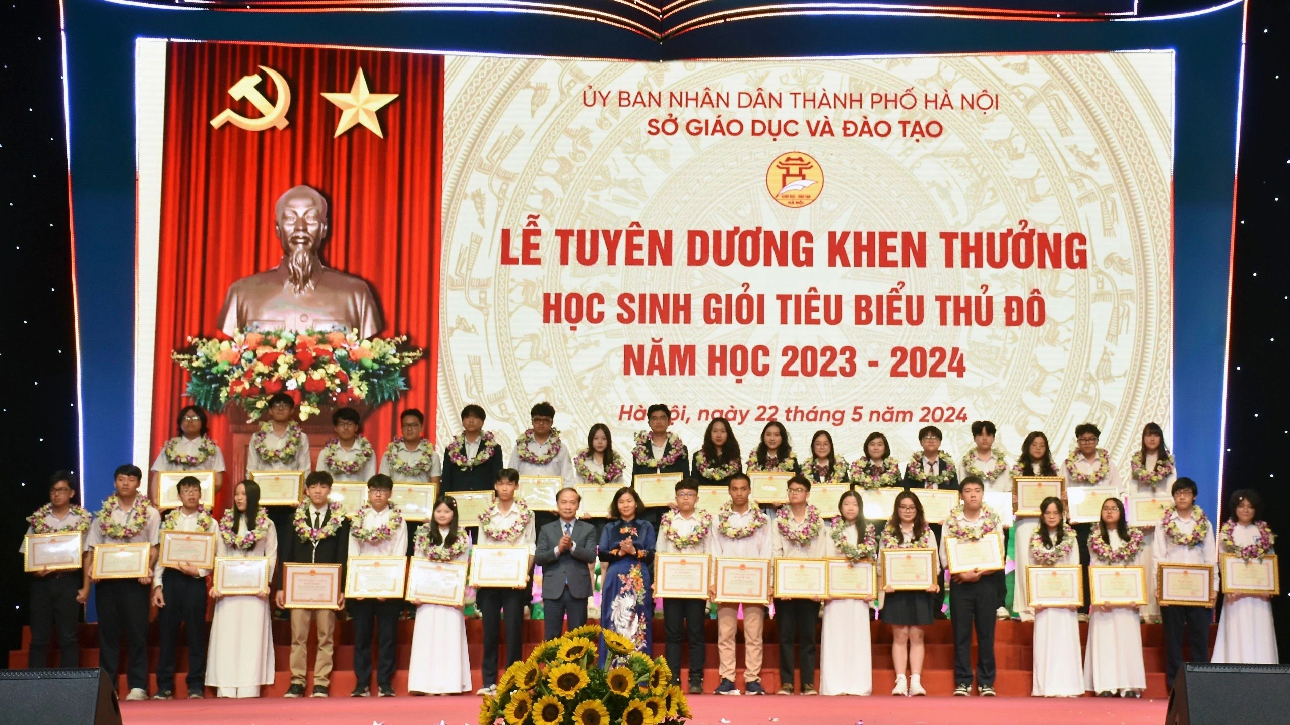Hiền tài - nguyên khí của quốc gia