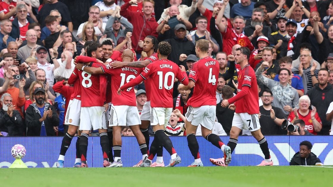 Man United giành chiến thắng nghẹt thở