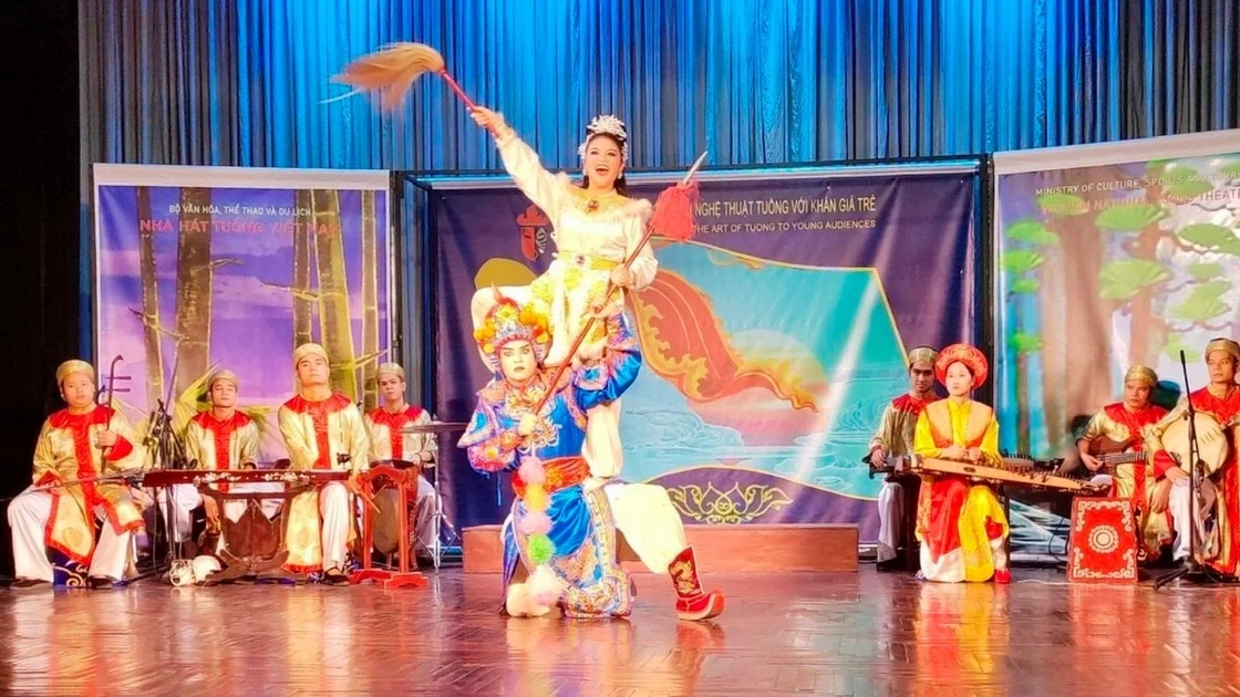 Khơi dòng nghệ thuật truyền thống Việt Nam