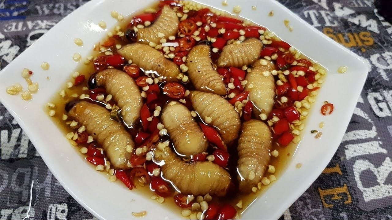Thận trọng với những món ăn từ côn trùng