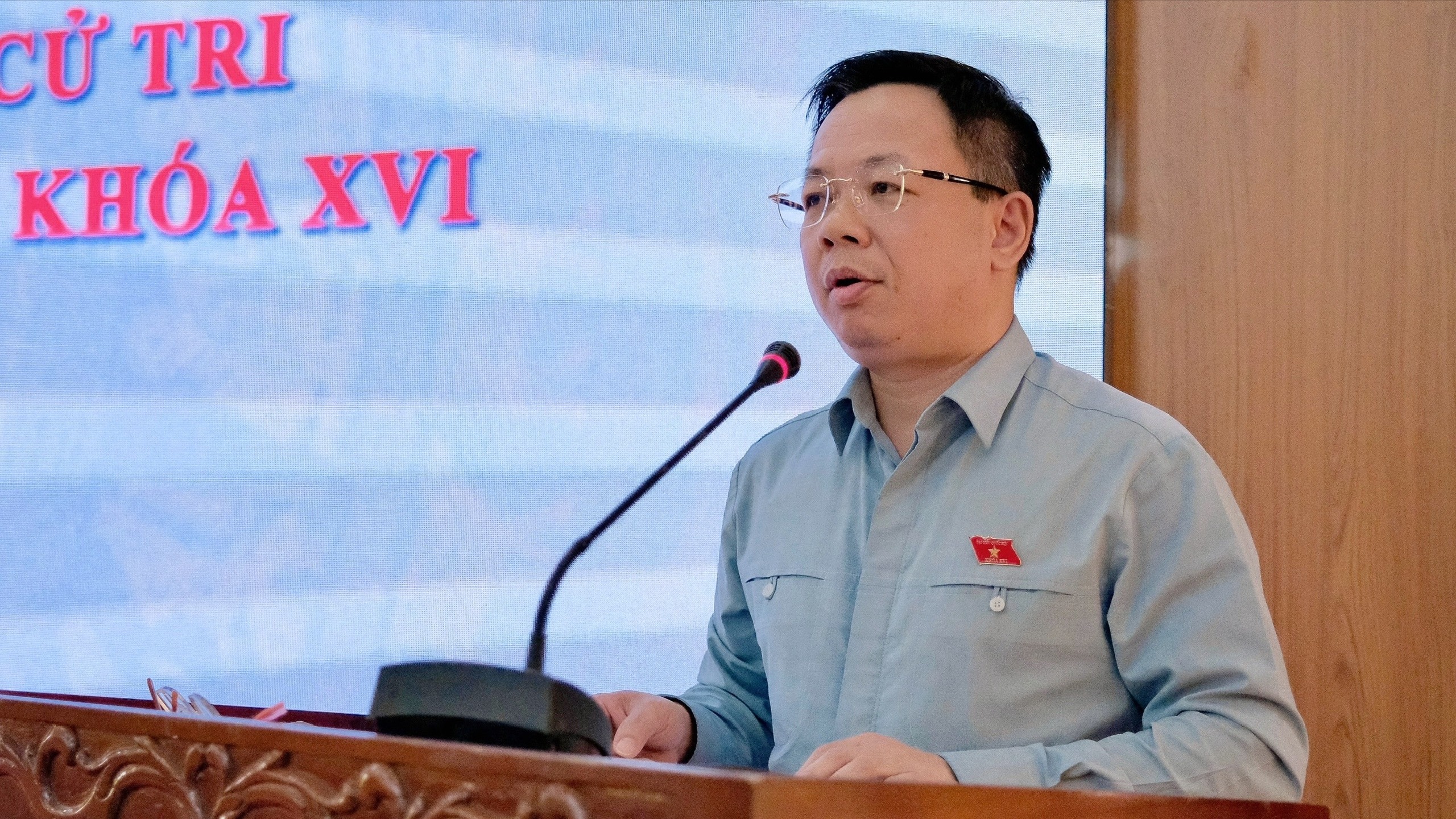 Giải quyết thấu đáo những kiến nghị của cử tri