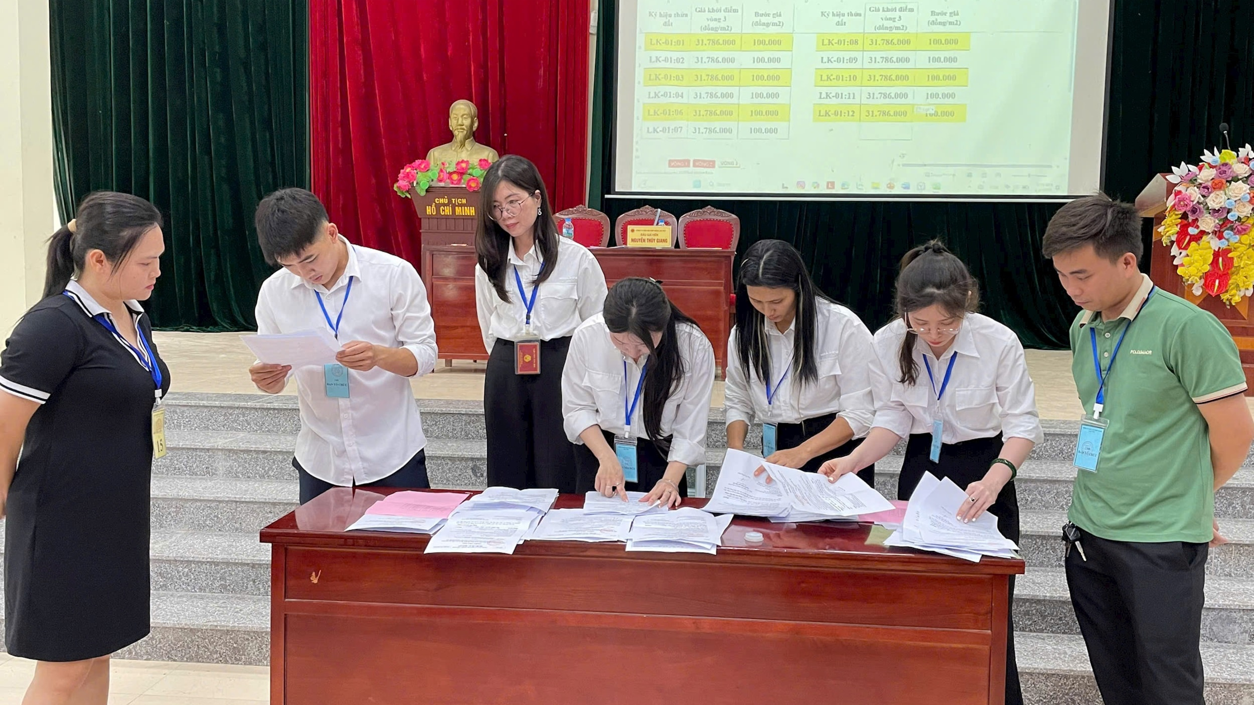 Xã Hòa Xá đấu giá thành công 11 thửa đất ở