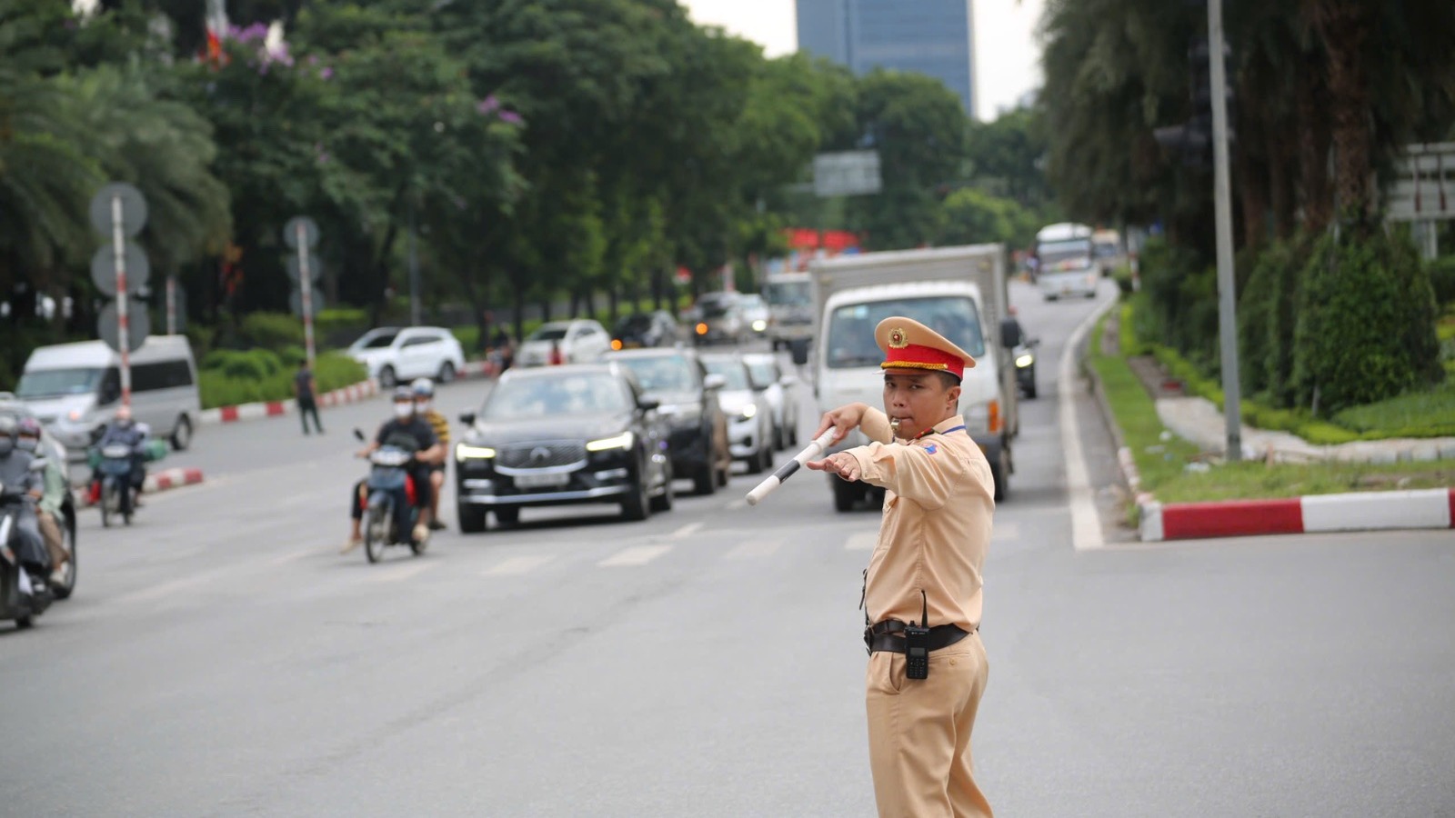 Hà Nội tạm cấm nhiều tuyến đường trong 3 ngày 11-13/5