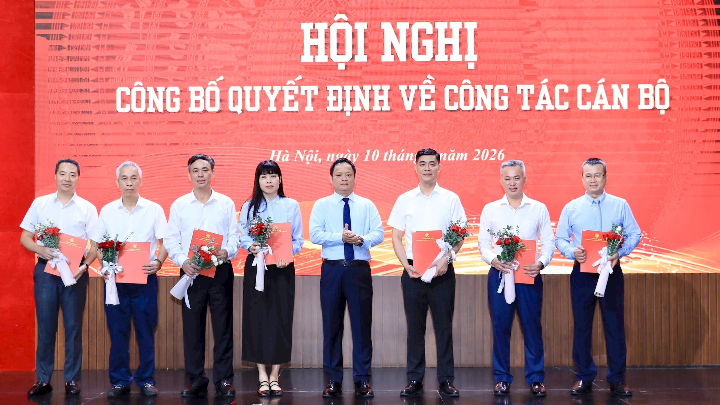 Công bố quyết định về công tác cán bộ tại Cơ quan Báo và Phát thanh, Truyền hình Hà Nội