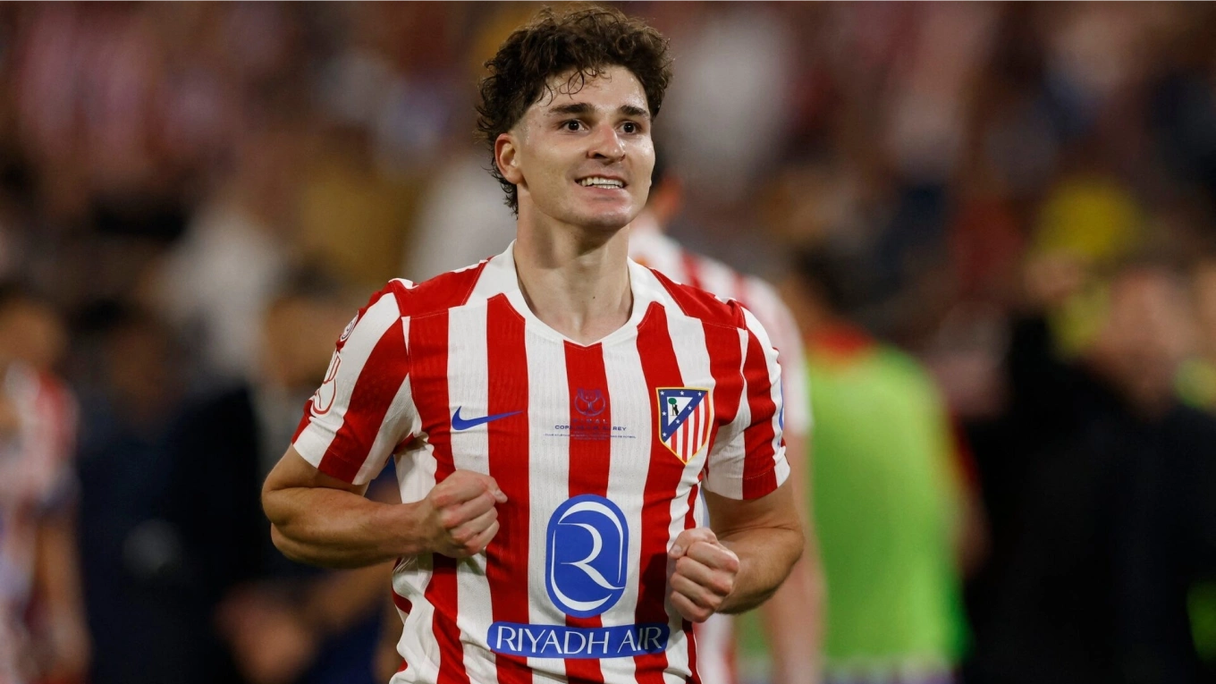 Atletico Madrid từ chối mức giá của Real Madrid cho Julian Alvarez