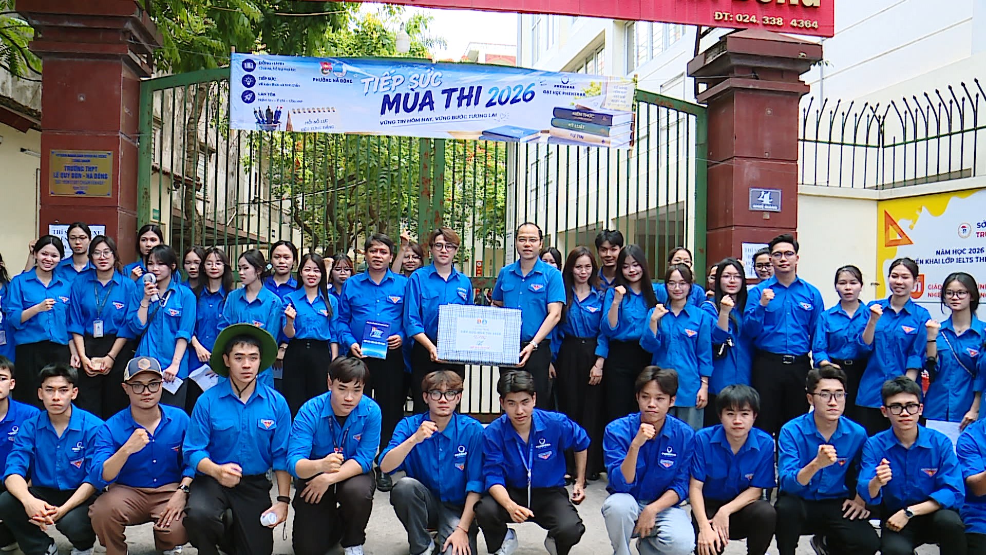 Thành đoàn Hà Nội động viên các điểm 'tiếp sức mùa thi'