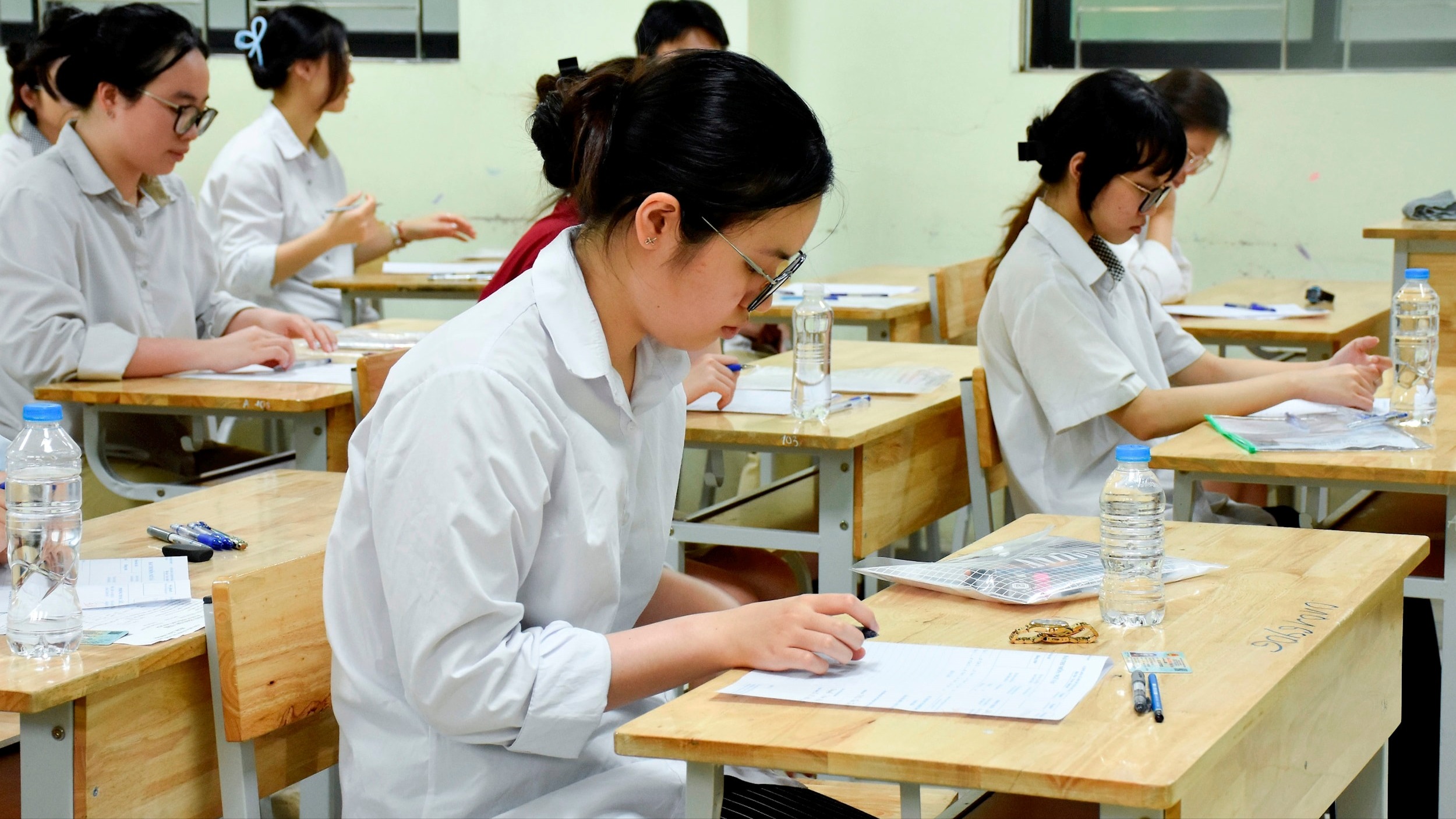 Thí sinh dự thi môn đầu tiên kỳ thi tốt nghiệp THPT 2026
