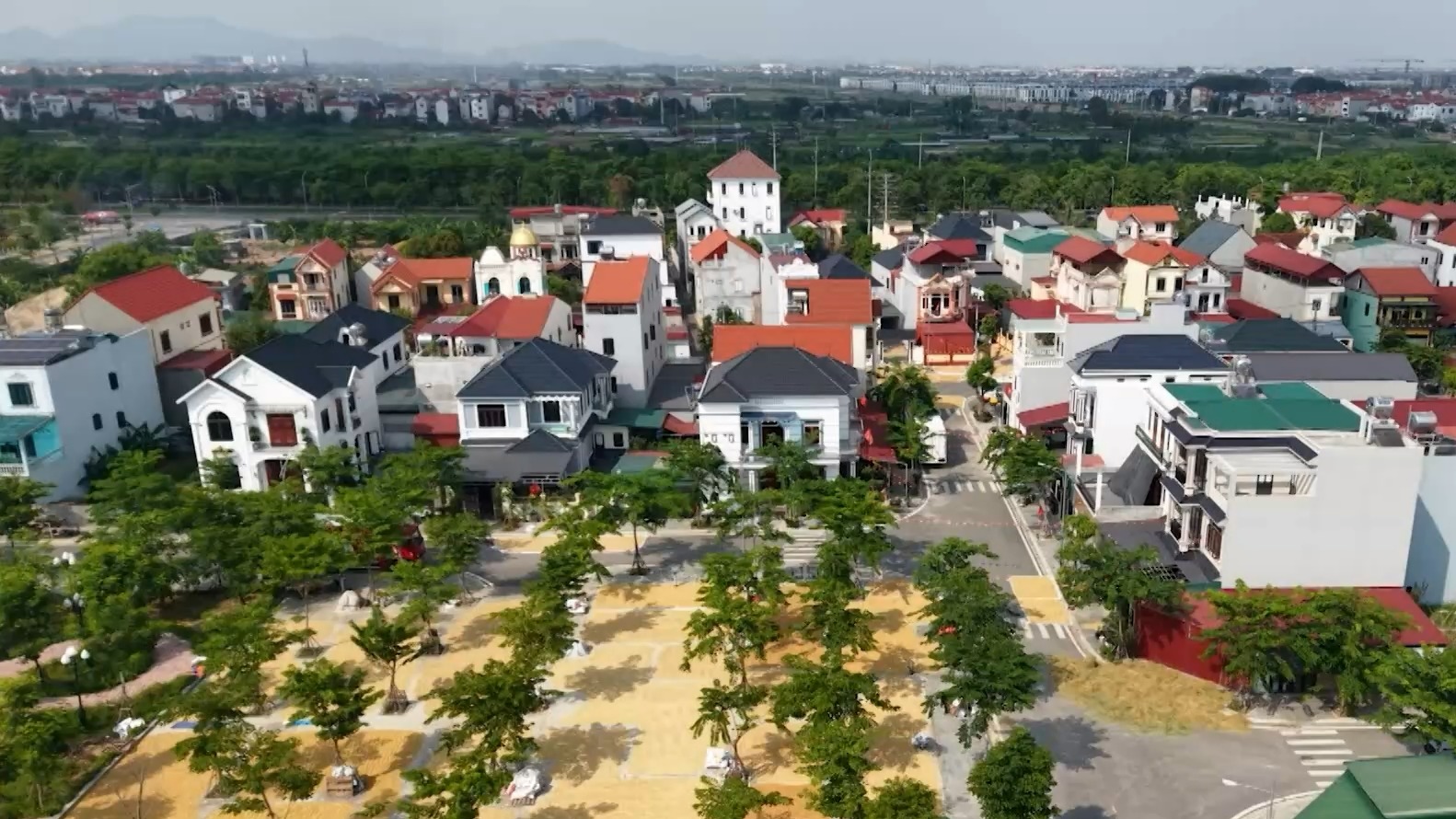 Khởi sắc khu tái định cư thôn Tân Châu, xã Tiến Thắng