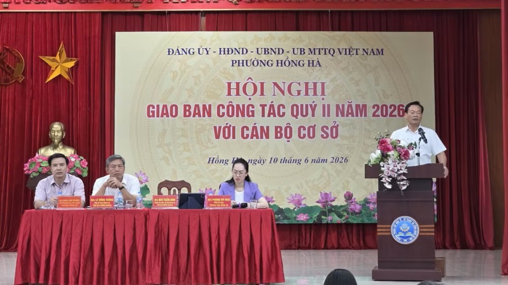 Phường Hồng Hà gắn kết cơ sở, lắng nghe dân