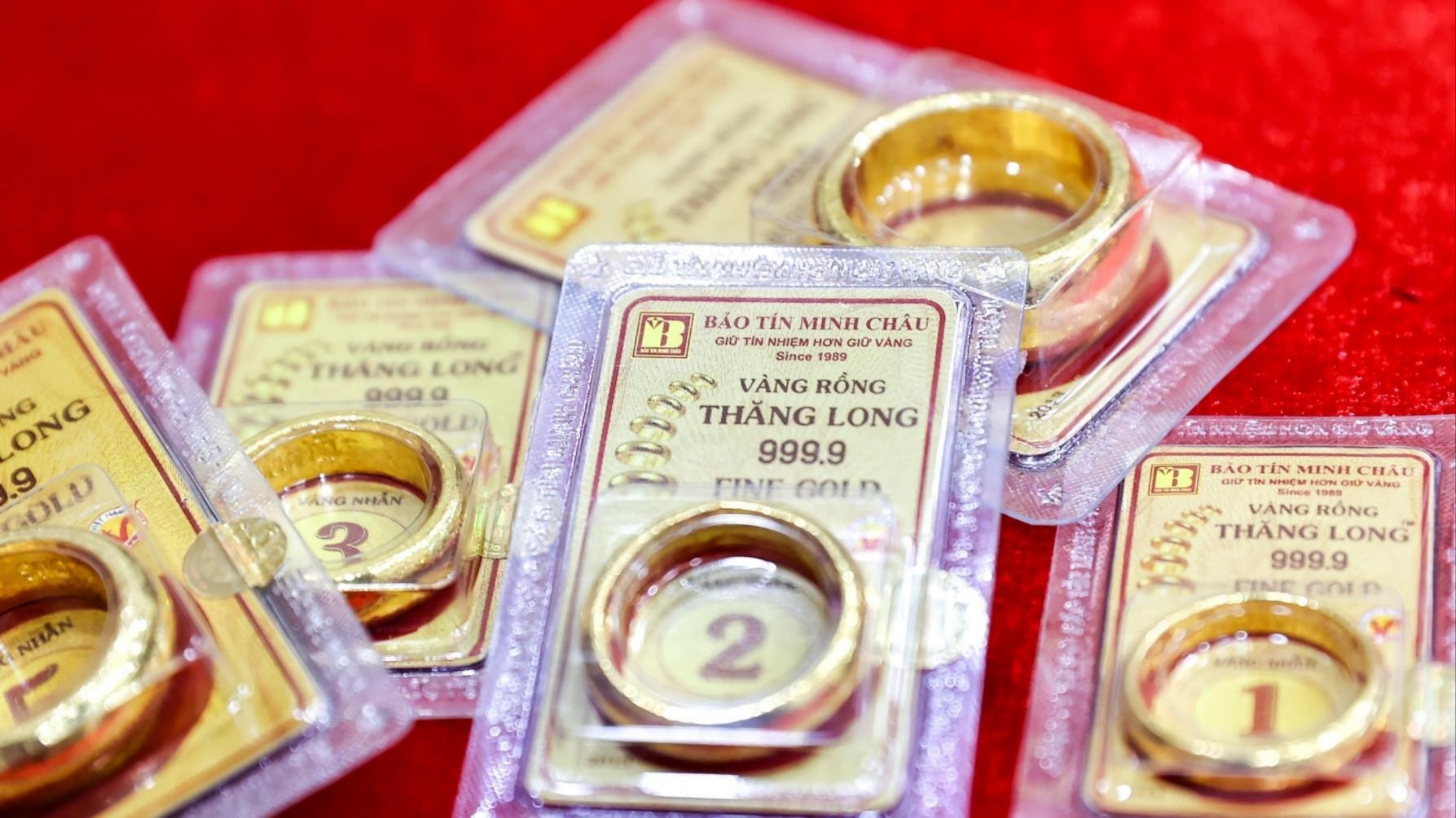 Giá vàng trong nước tiếp tục tăng mạnh