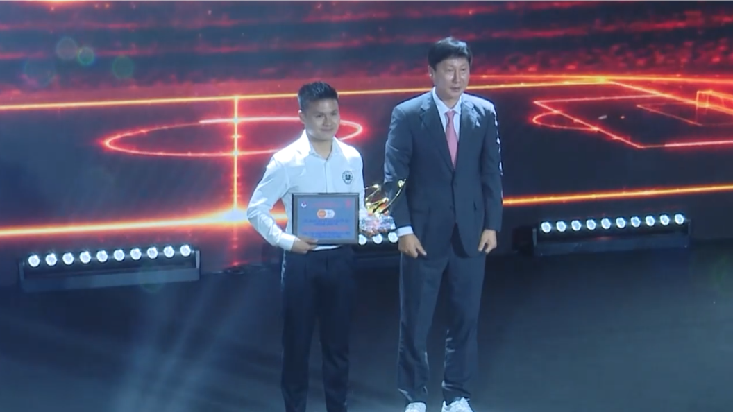 CLB Công an Hà Nội áp đảo về danh hiệu tại LPBank V-League 2025/26