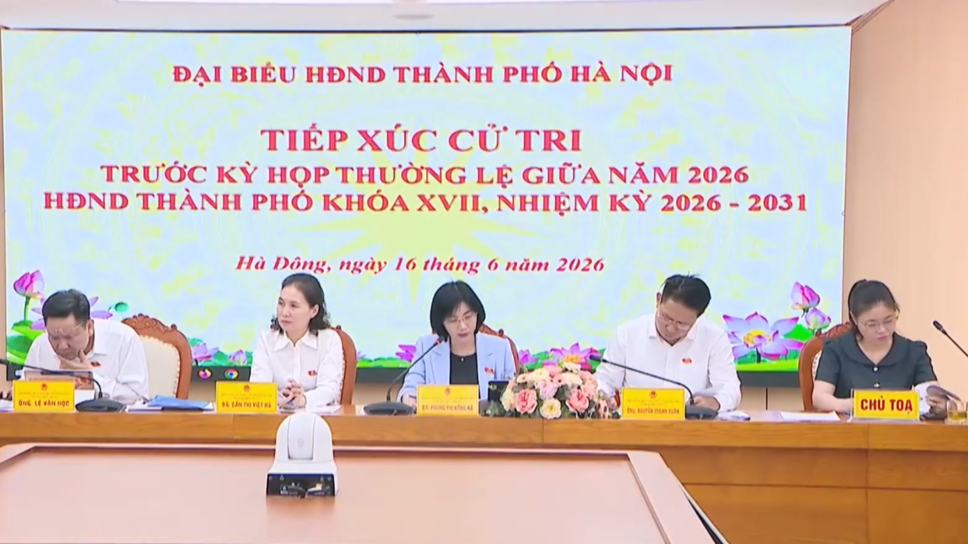 Cử tri kiến nghị giải quyết dứt điểm thủ tục giao đất dịch vụ
