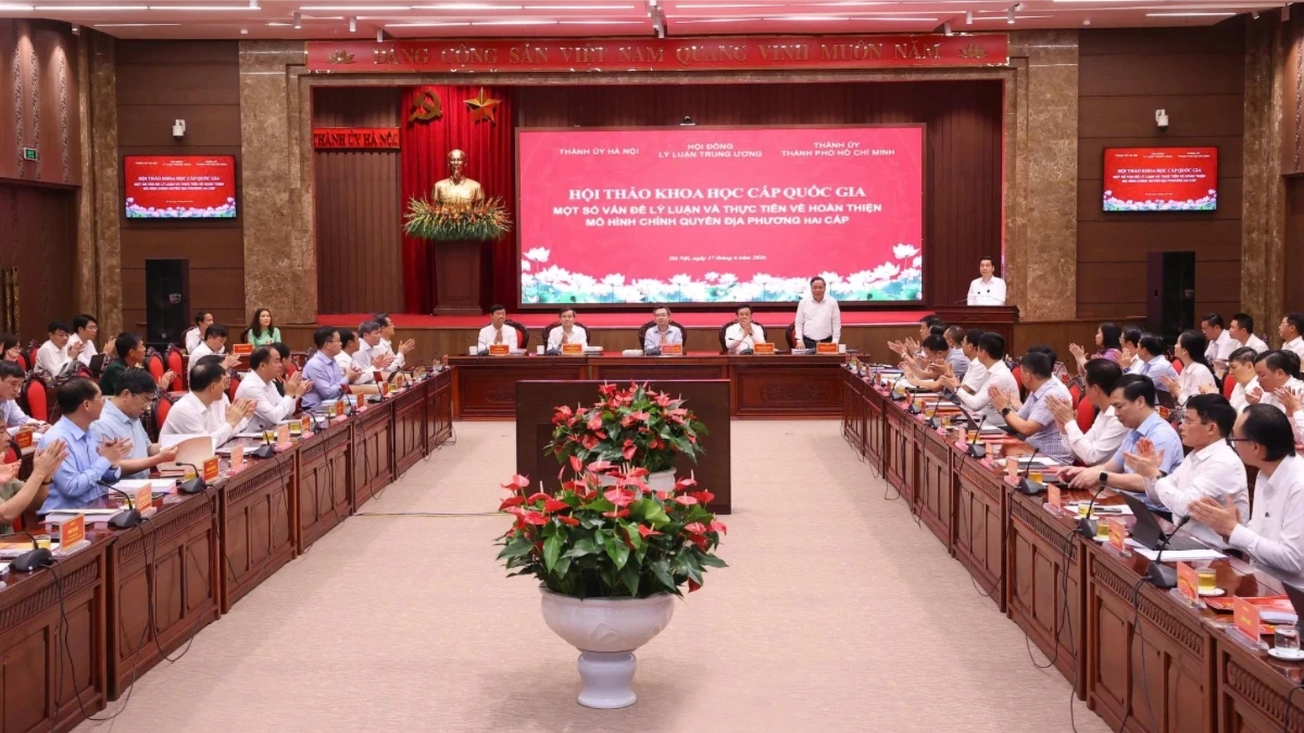 Hoàn thiện mô hình chính quyền địa phương hai cấp