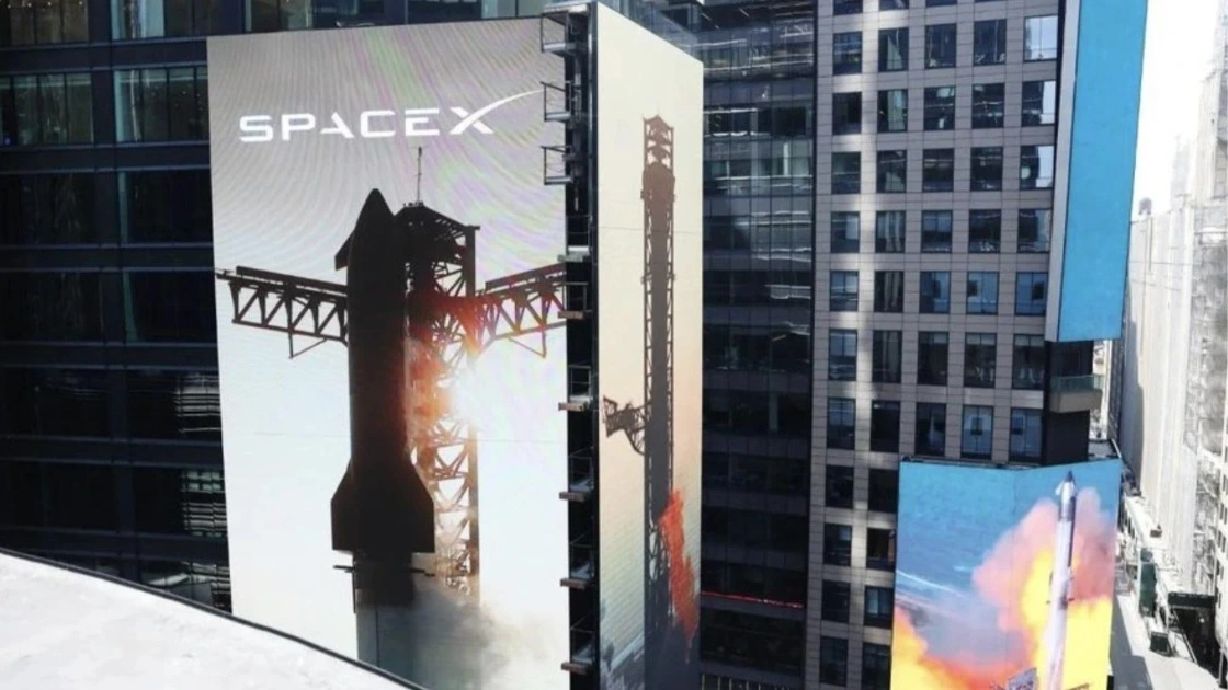 Cổ phiếu liên tục tăng, vốn hóa SpaceX vượt Amazon