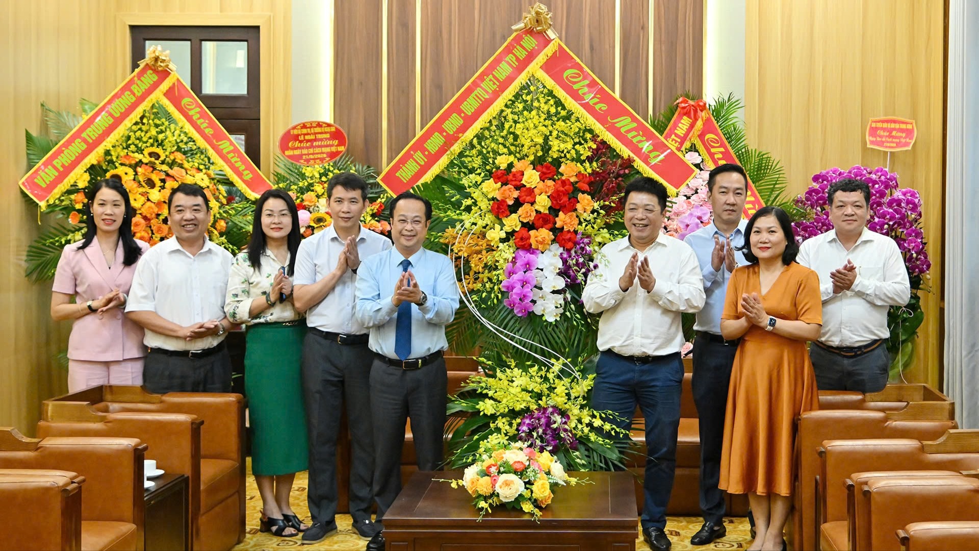 Báo Nhân Dân đồng hành cùng Thủ đô xây dựng và phát triển