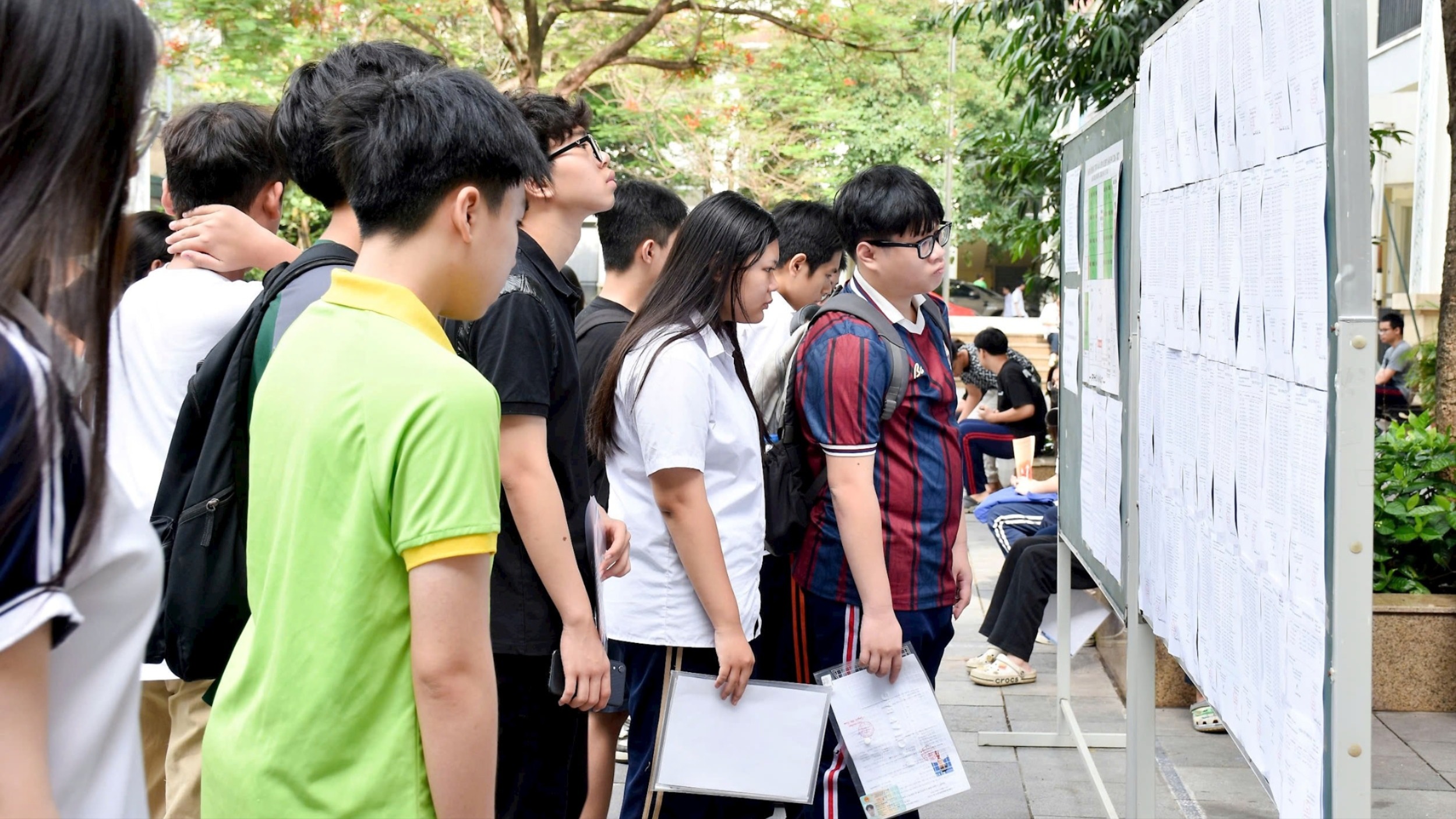 Tối 19/6, Hà Nội công bố điểm thi, điểm chuẩn vào lớp 10