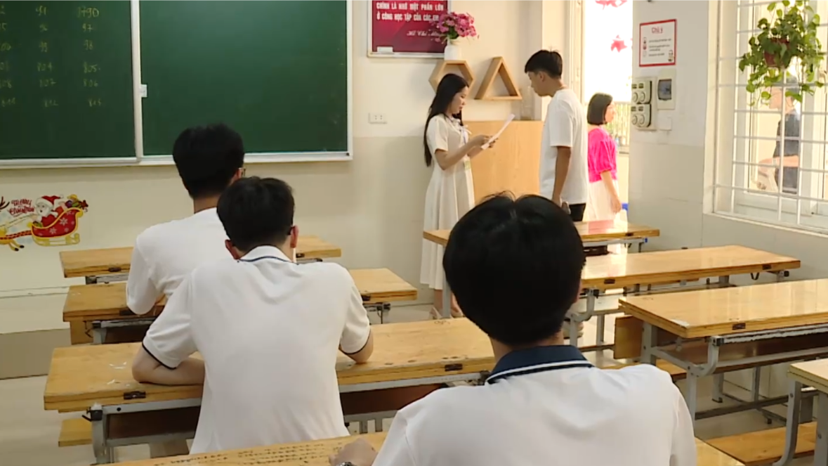 Hà Nội sẽ gửi điểm thi tuyển sinh lớp 10 đến từng phụ huynh, học sinh