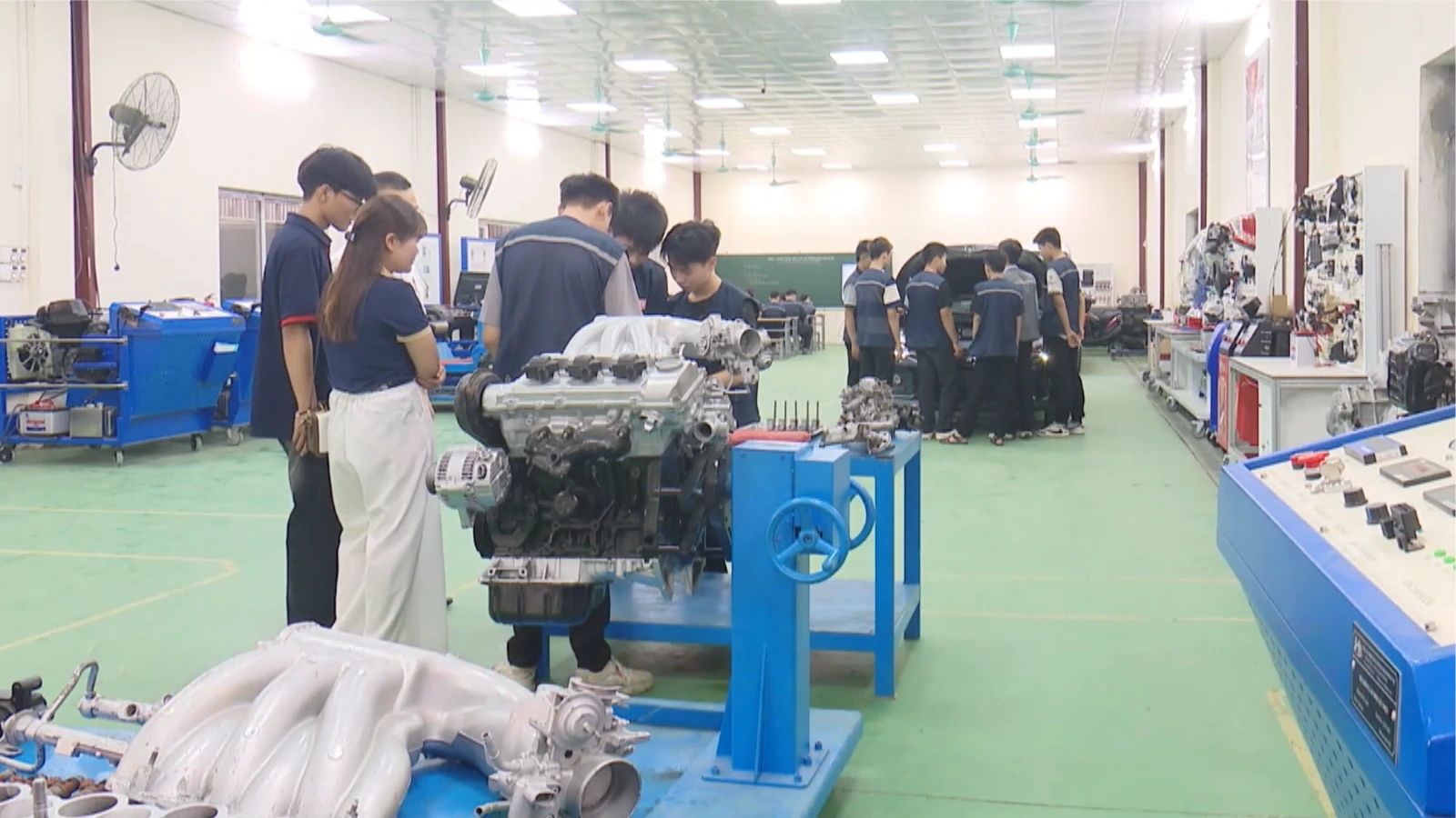 Học nghề: Sự lựa chọn chủ động của nhiều bạn trẻ