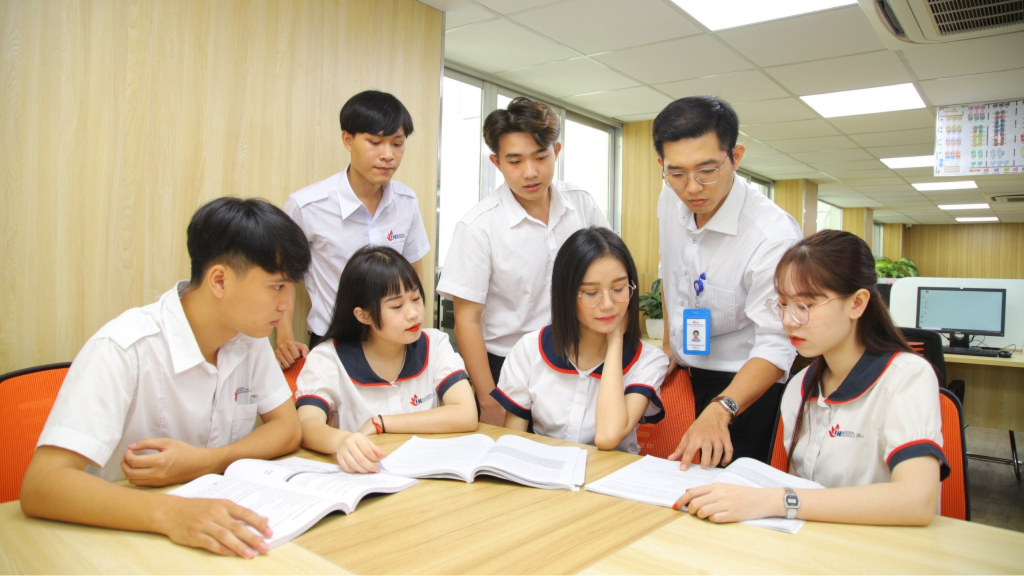 Áp dụng quy định mới về đánh giá rèn luyện sinh viên