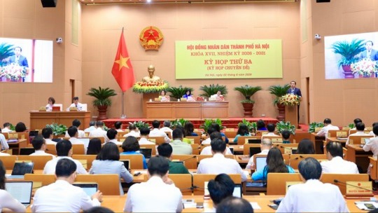 Khai mạc kỳ họp thứ ba HĐND thành phố Hà Nội khóa XVII