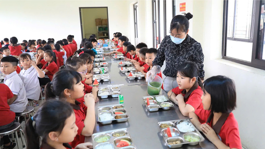 Hà Nội dự kiến nâng mức hỗ trợ bữa trưa cho học sinh tiểu học