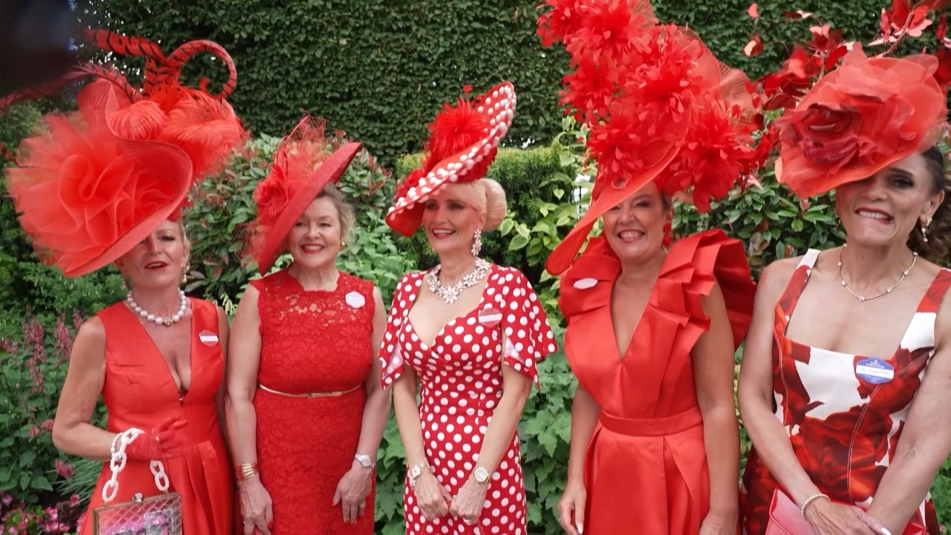 Sắc đỏ rực rỡ tại lễ hội Royal Ascot 2026