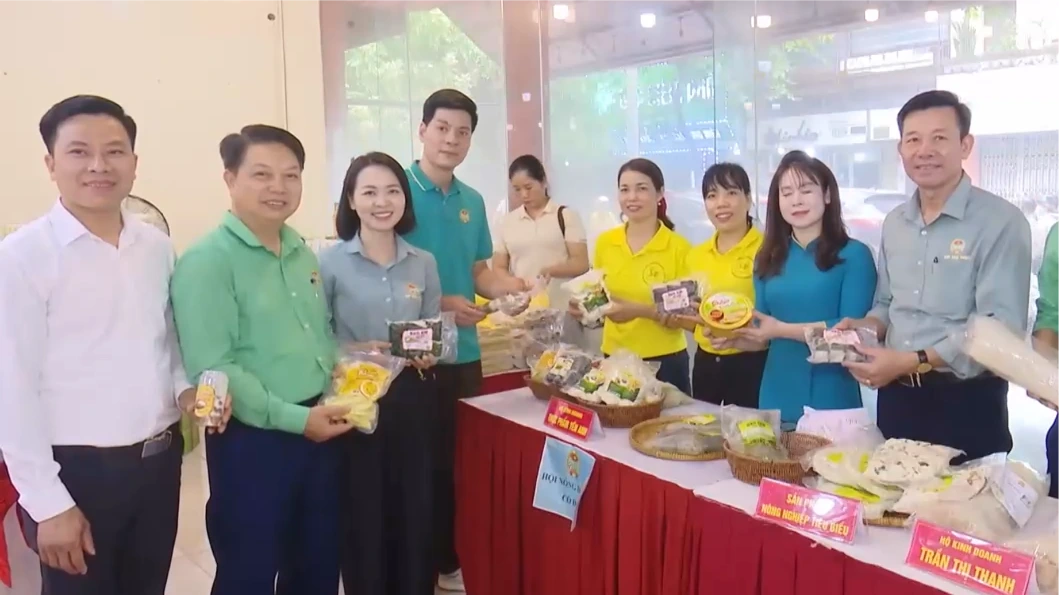 Nông dân Thủ đô đồng hành cùng nông sản sạch | Nông nghiệp nông thôn | 04/06/2026