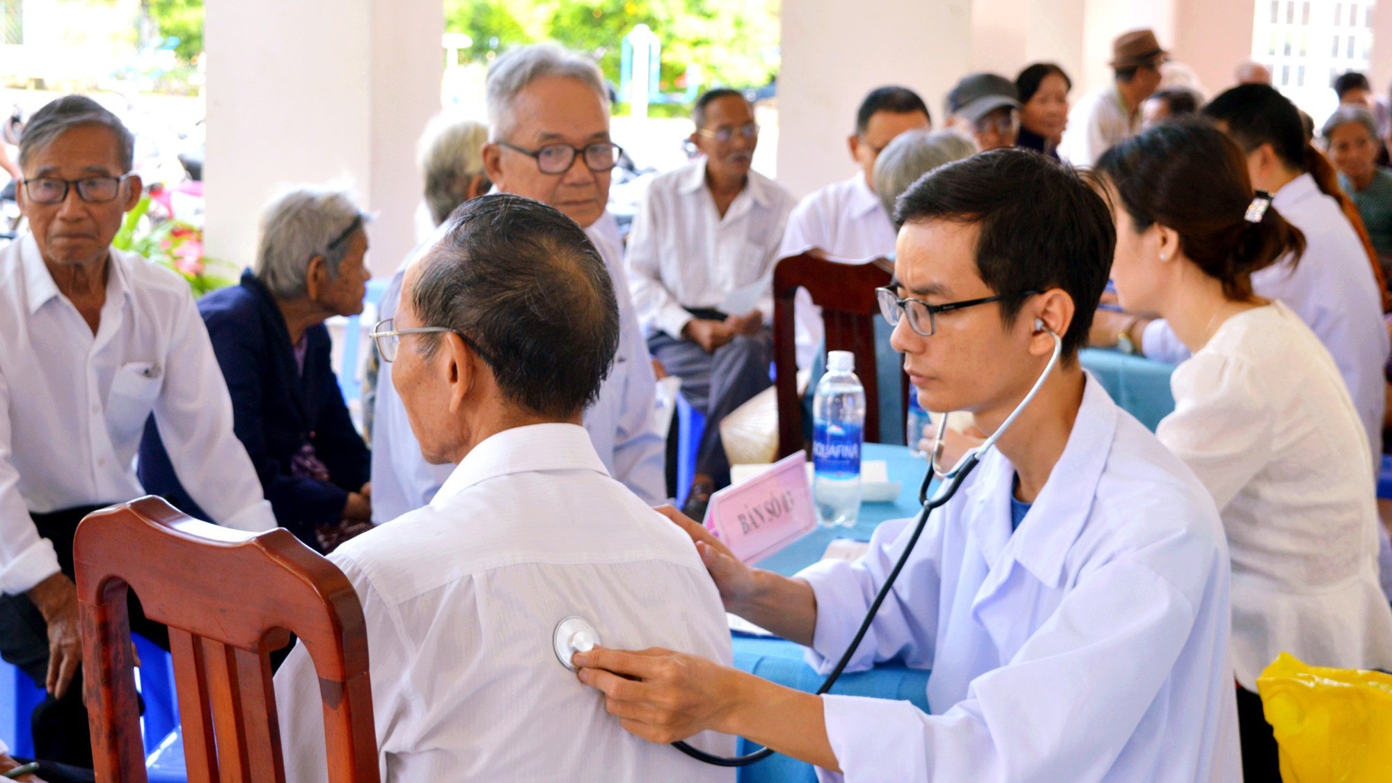 Hà Nội phấn đấu 100% người dân được khám sức khỏe định kỳ