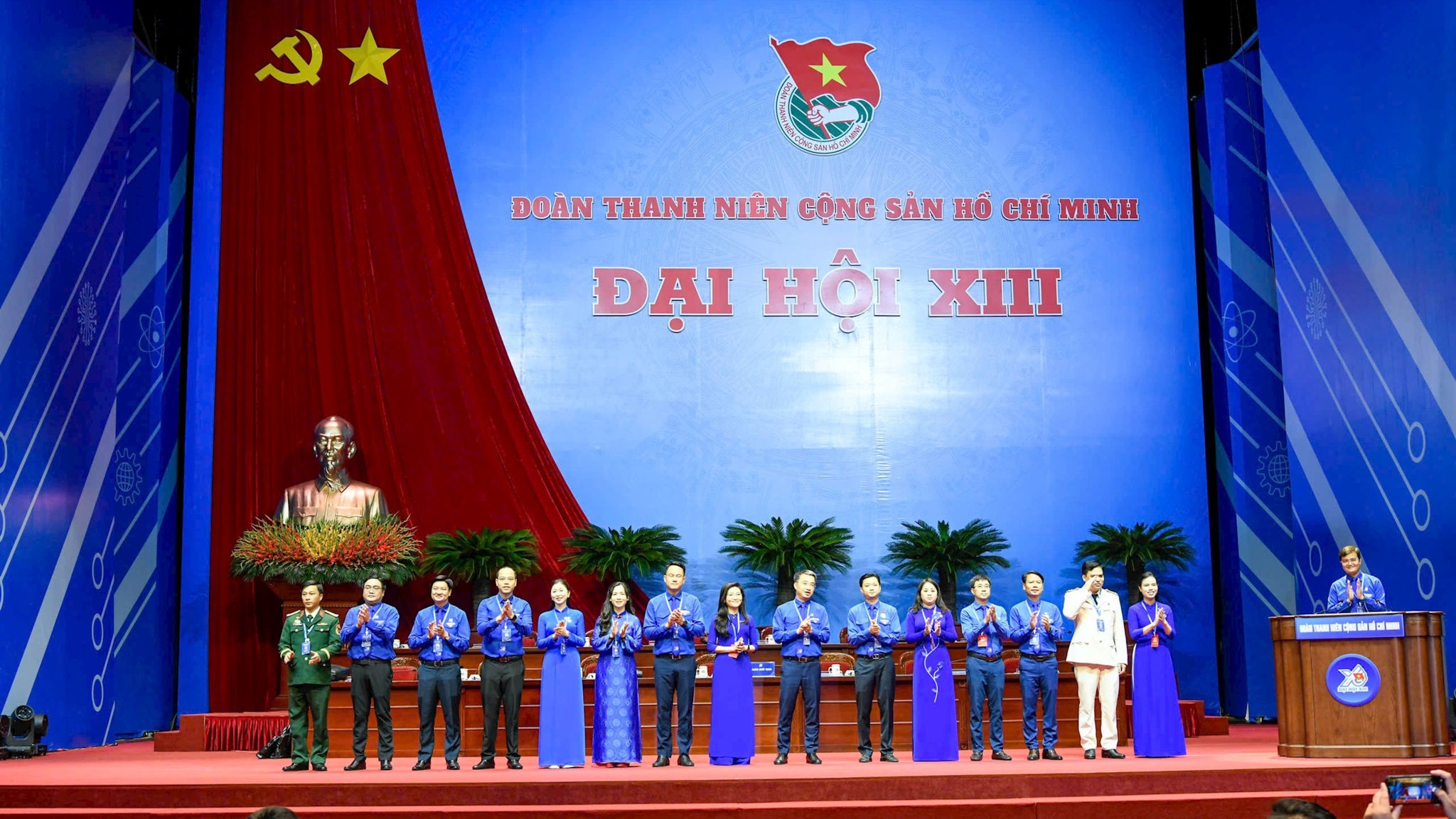 Thanh niên Việt Nam bản lĩnh tiên phong làm chủ tương lai 