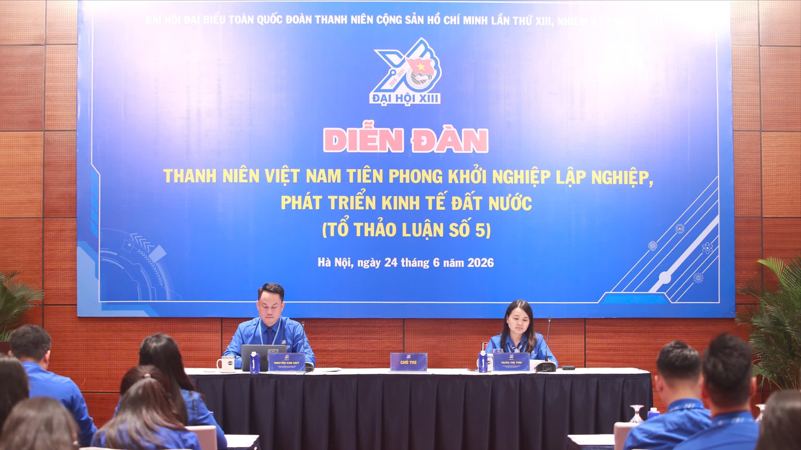 Thanh niên hiến kế phát triển đất nước qua 5 diễn đàn chuyên đề