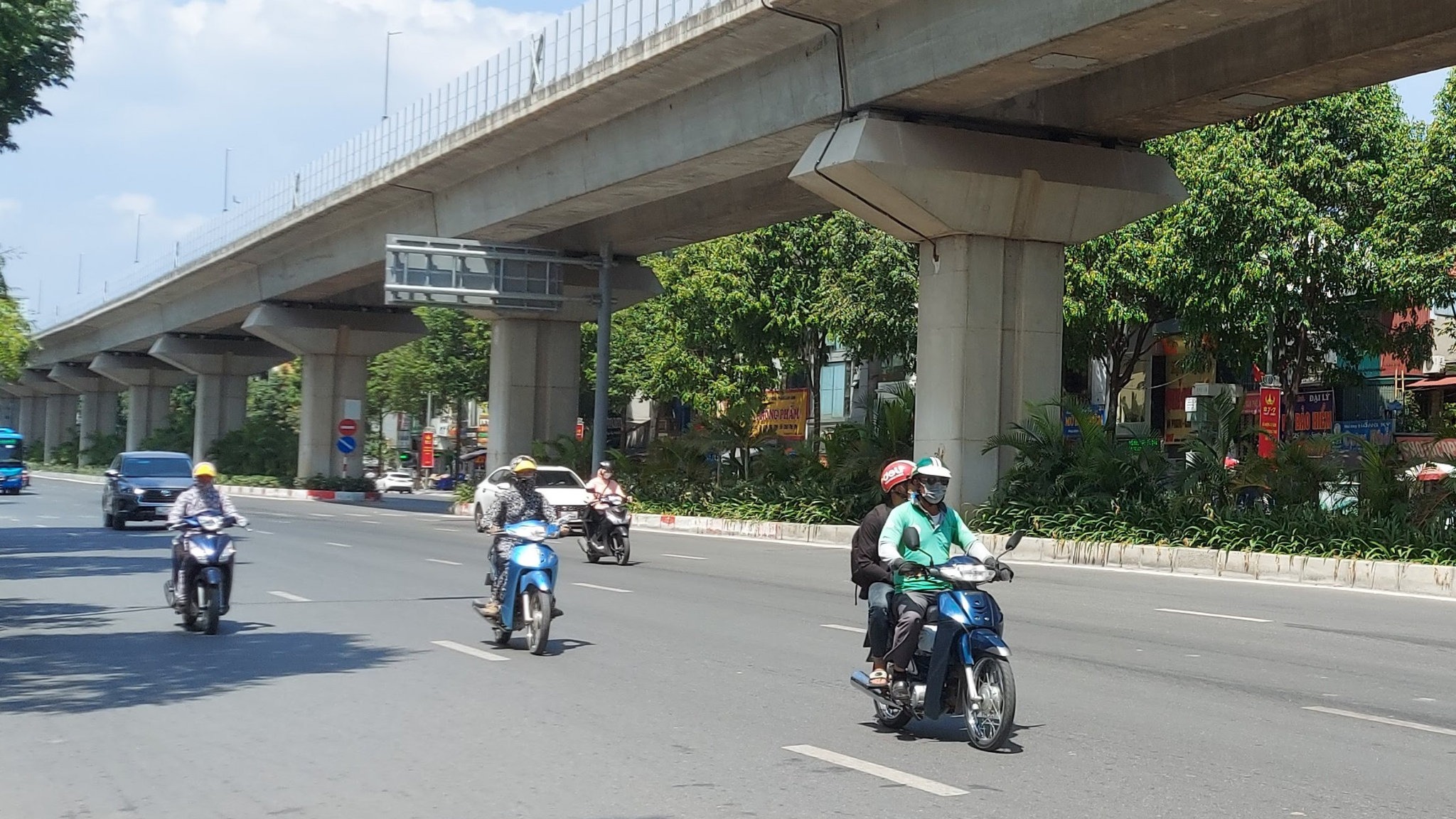 Thời tiết ngày 25/6: Hà Nội tiếp tục nắng nóng gay gắt