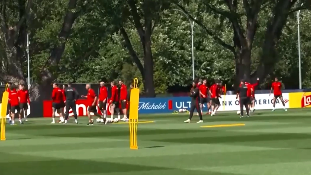 7 đội đi tiếp, 6 đội bị loại sau lượt trận thứ 2 vòng bảng World Cup